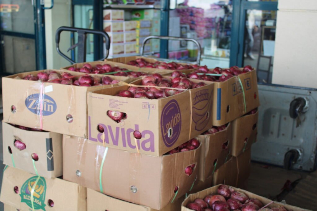 Apples Importer - EIFT & AAAENSA Global